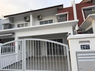 Saujana S2 Height Happy Guest House - 0