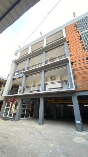 Louise Hotel Cianjur - 2