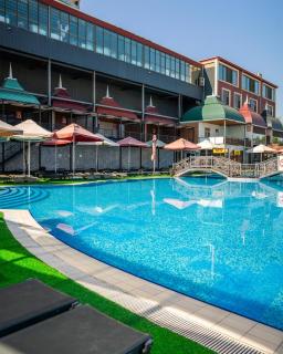 Spring Hotel - 8