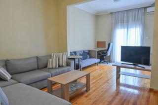 Apartment with a View in the Heart of Thessaloniki - 0