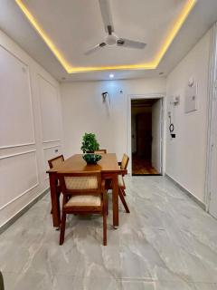 sangveen homes with mountain Mussoorie view - 7