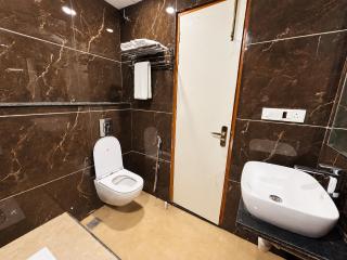 Hoteel Goyal inn- By Mansingh Hotels - 7