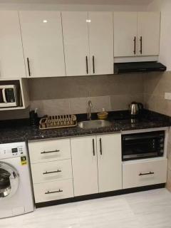 Studio with Private Beach and Pool in Avenue - 3