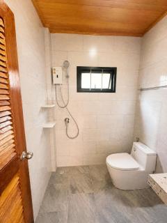 Jinnawat apartment - 4