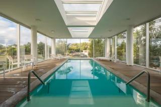 Suite 1203 - Full amenities - 7