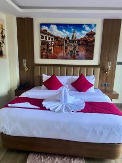 KSG Boutique Hotel - 0