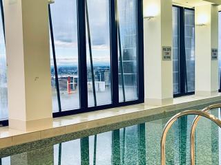 Stylish 1-br High-Rise City Retreat near Southern Cross - Melbourne - 1