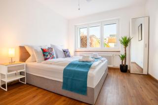 Modern Apartment with Balcony near SBB - Special PRIMERO PICASSO 13 Apartment, Basel, up to 6 guests - 7