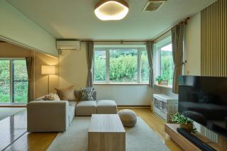 TOYA Lakeside Villa Kohan - 2