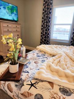 BEAUTIFUL 3 BD Laketown Wharf 1133- Best Amenities! - 3