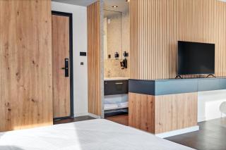 Diamond District Apartments - 6