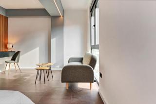 Diamond District Apartments - 1