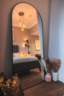 Studio ALTO Luxury Studio 2 Min to Metro, JLT - Dubai - 1