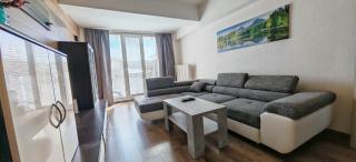 PINKY SQUARE apartman - 5