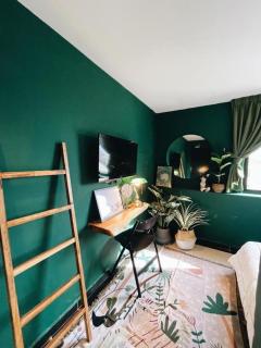 Very Hotel - 5