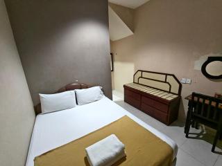 Kota Lodge Guest House - 5