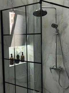 Streheza Nani - 2