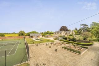 Luxe Country Home with Private Drive, Pool, Sauna, Fields, Tennis Court, Gym, Pet-Friendly, Sleeps 16 - 2