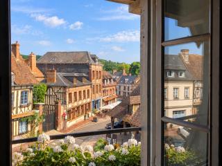 Le Cottage Appartement de charme avec vue sur la Halle, Lyons-la-Forêt - 1