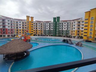 Kumatgi's Adora poolstay - 5
