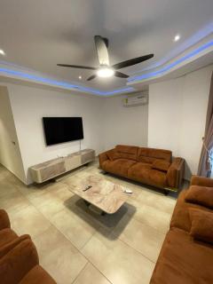 Sleek-Haven - 7