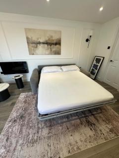 Apartment - Sleeps 2 - Parking - Garden - SeaSide - 8