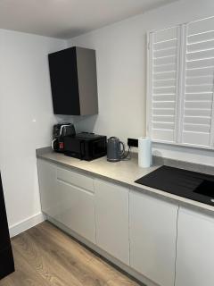 Apartment - Sleeps 2 - Parking - Garden - SeaSide - 6