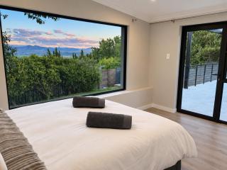 Clarens Escape Unit 4 - 2
