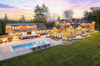 Spooner Lake Island - Hot Tubs, Pool, Theatre - 0