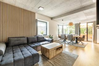 Airport Hotel - Prague Premium Apartments with private jacuzzi - 5