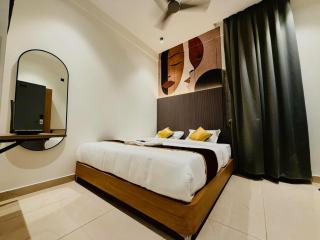 vastu grand hotel - 1