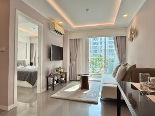 UNFORGETTABLE 1 Bedroom for Rent in Orient Condo - 0