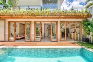 Villa Tokyo - 3 BDR Private Villa - 3 min walk to KU DE TA beach - 9