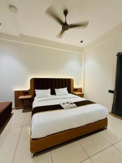 Vastu grand hotel - 7
