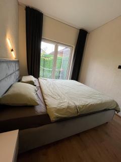 Cozy House, Close to the Airport 17 Tiras Street - 5