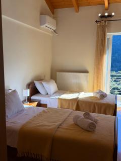 Astri Guesthouse - Acheloos Valley - 9