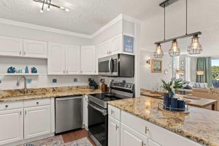 Dolphin Point 305C - Destin Harbor - Waterfront - 1