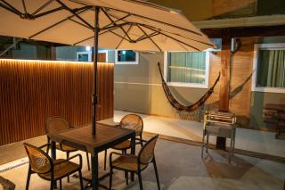 Casa Bairro Glória com PISCINA - CHURRASQUEIRA - 4 PESSOAS - PRAIA com Turismo de Compras - 2 quartos com ar condicionado split - 100 metros da Chocolates Garoto - 2 vagas de garagem - Rede para Descanso e Wi-Fi 600 megas - Melhor localização! - 8