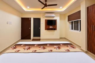 Hotel Prime Square Near GSM Mall & Miraj Cinemas, Chanda Nagar - 5