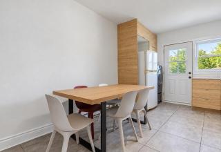 AMAZING 3 BEDROOMs IN MONTREAL - 8