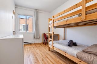 AMAZING 3 BEDROOMs IN MONTREAL - 1