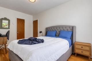 AMAZING 3 BEDROOMs IN MONTREAL - 1