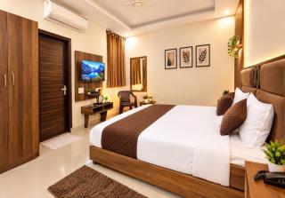 Hotel Ridhi Stay Near Mahakal Temple And Railway Station # AC Conditioning Rooms # Best Budget Hotel In Ujjain - 7
