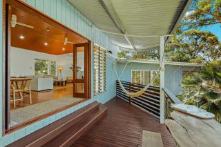 Reinwood Retreat - A home Nestled in the Treetops of a Rainforest - 2