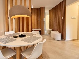 River Plaza Apt by TrulyCyprus - 8