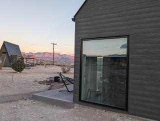 Stardust Luxury Cottage with loft & a great view - 0