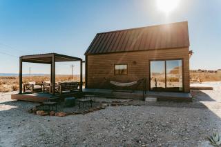 Stardust Luxury Cottage with loft & a great view - 9