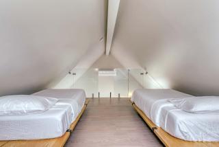 Stardust Luxury Cottage with loft & a great view - 2