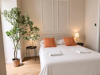 Deluxe Apartment with Garden Terrace - 4