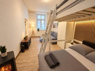 Nice studio for 5 people near Hauptbahnhof - 0